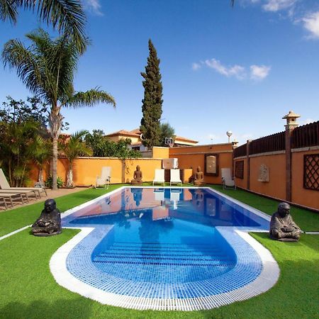 Villa Jardin De Buda Arona  Bagian luar foto