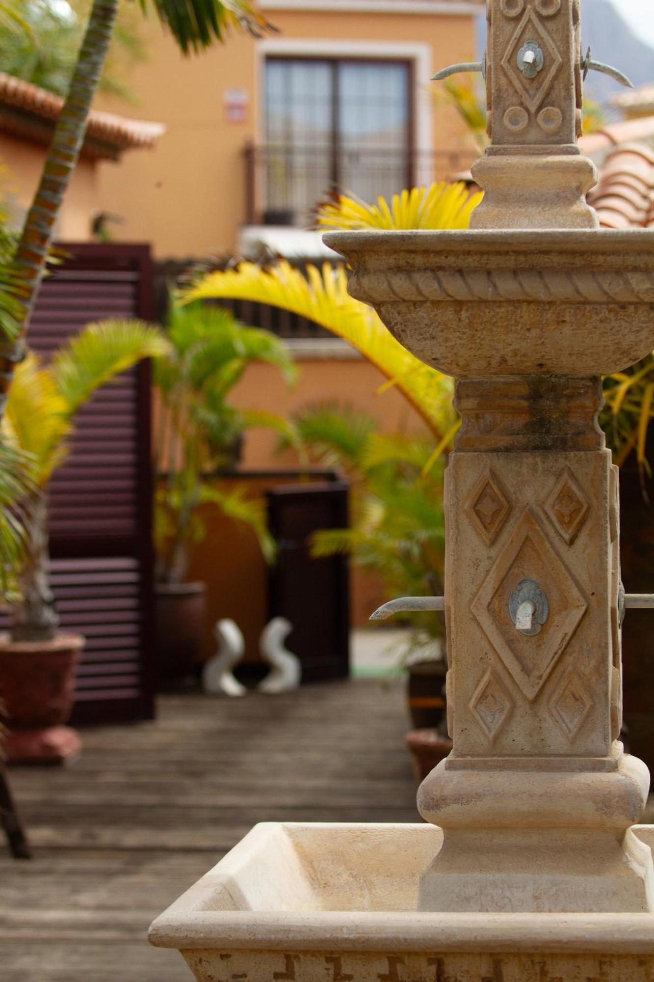 Villa Jardin De Buda Arona  Bagian luar foto