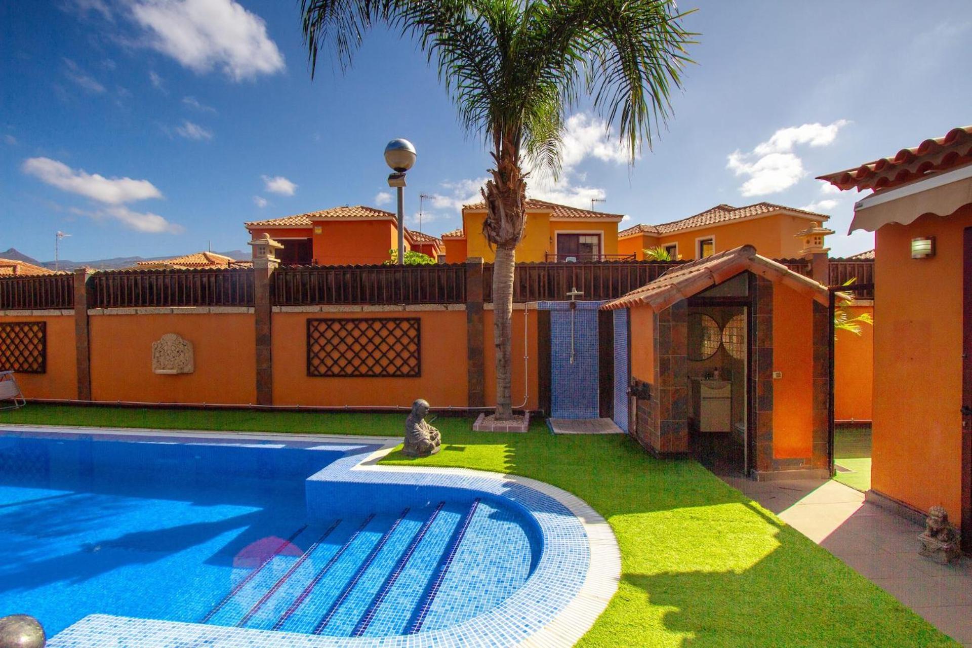 Villa Jardin De Buda Arona  Bagian luar foto