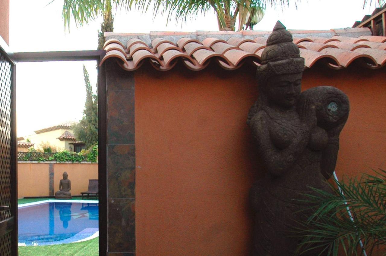 Villa Jardin De Buda Arona  Bagian luar foto